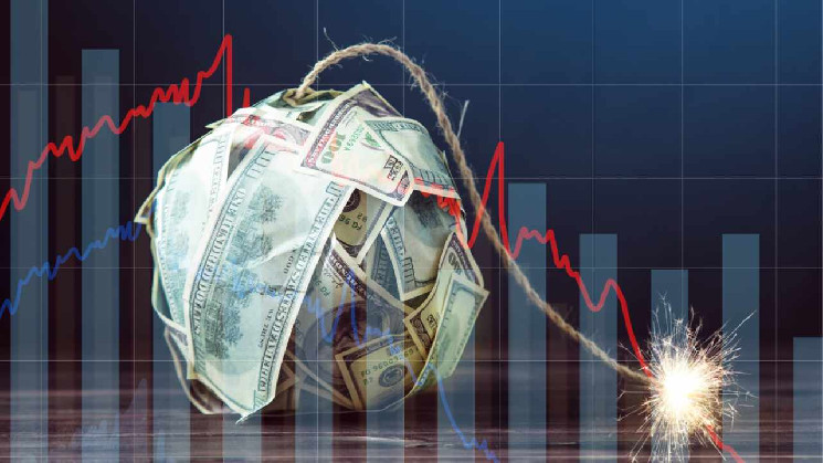 Economist Peter Schiff Warns of Deep Recession, Inflationary Depression, and Collapse of US Dollar Demand